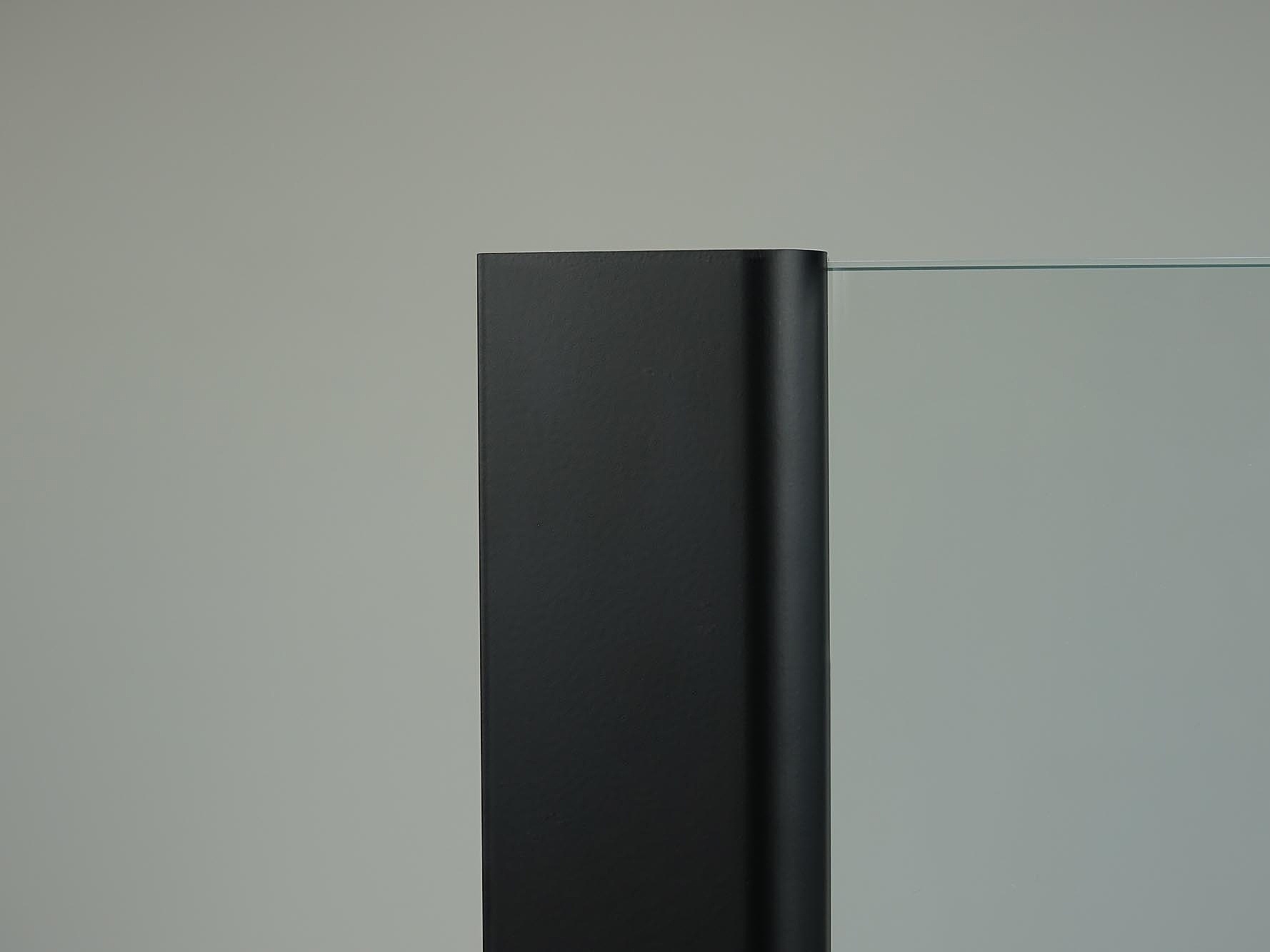 Kermi Duschdesign Duschkabine Oberfläche Wandprofil Schwarz Soft RAL 9005