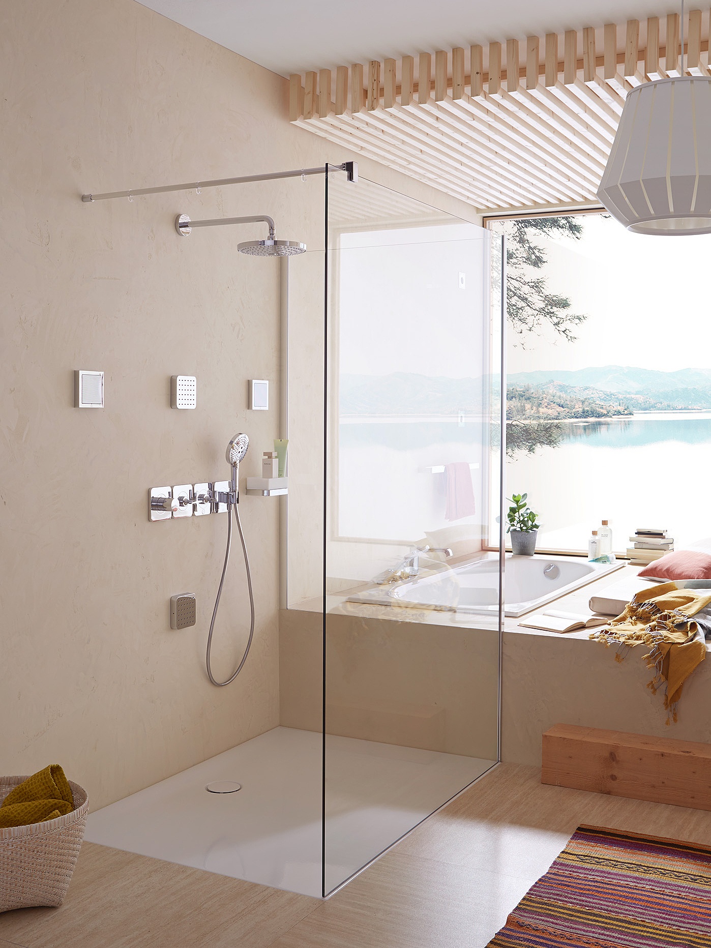 Kermi Duschdesign Walk-In-Duschkabine WALK-IN XB  Free mit verkürzter Seitenwand auf Badewanne